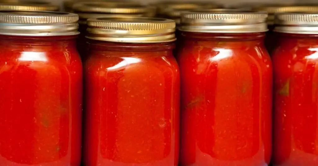 Is Pizza Healthy? The Surprising Health Benefits Of Pizza 10 jarred tomato sauce Is Pizza Healthy? The Surprising Health Benefits Of Pizza