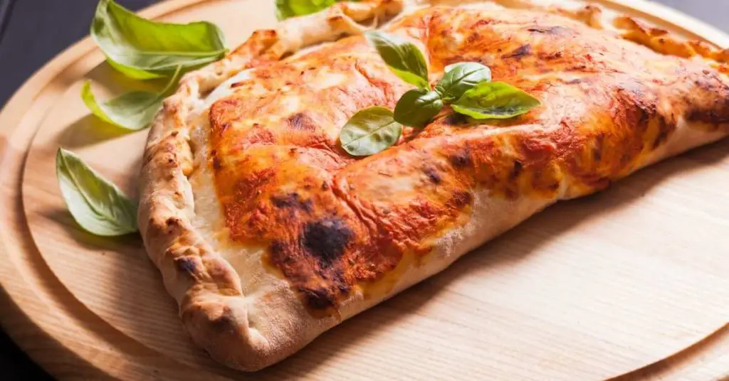 Is A Calzone Just A Folded Pizza? Not Even Close... 1 calzone folded pizza Is A Calzone Just A Folded Pizza? Not Even Close...