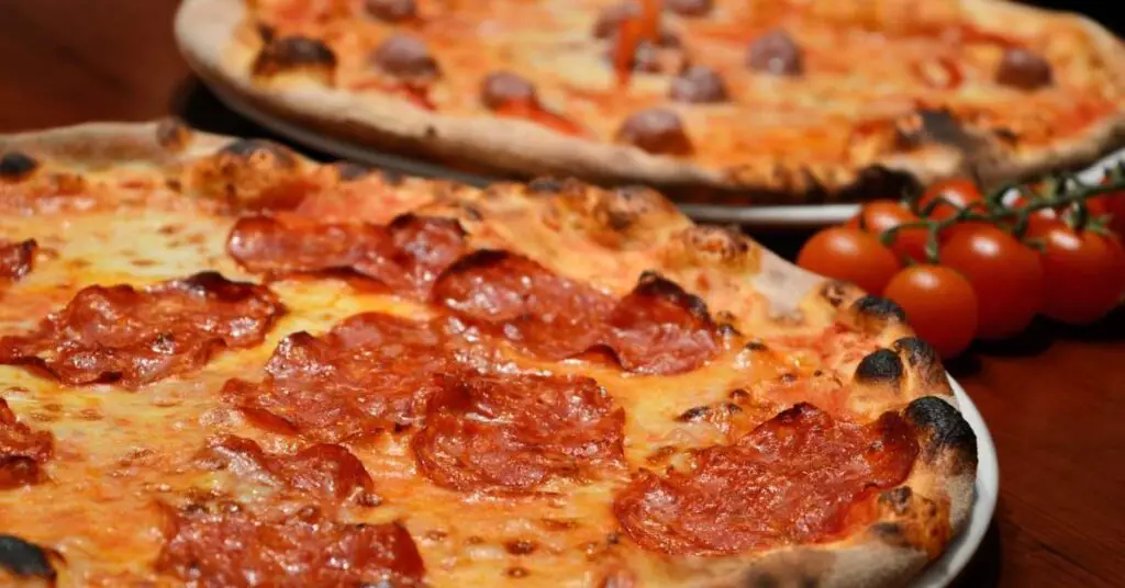 new york style pizza What Is Old World Pepperoni? Why 'Cup & Char' Pepperoni Is Such A Game Changer