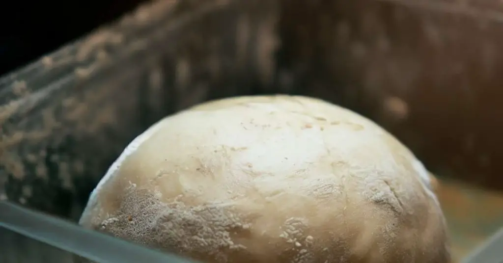 how long can pizza dough sit out?
